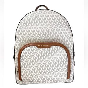 New Michael Kors Jaycee Large Logo Backpack Vanilla